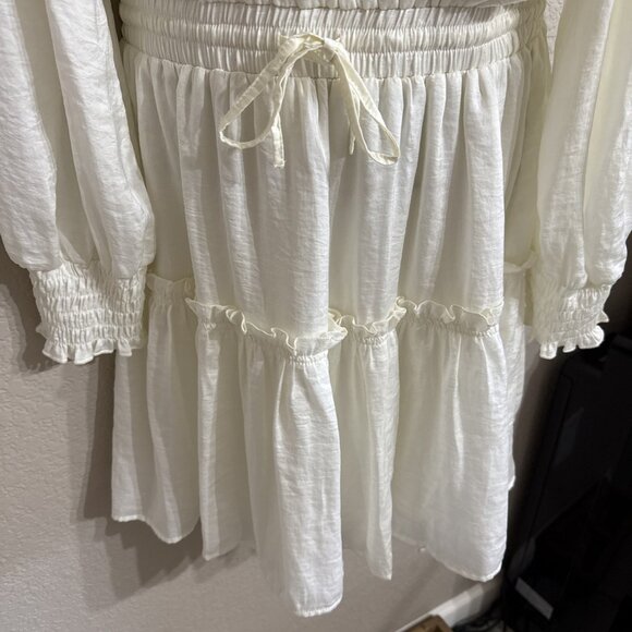 Pinch Tier Dress with Ruffles Ivory- L Womens - Picture 2 of 6